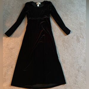 Ann Taylor Black Velvet Long Sleeve Dress